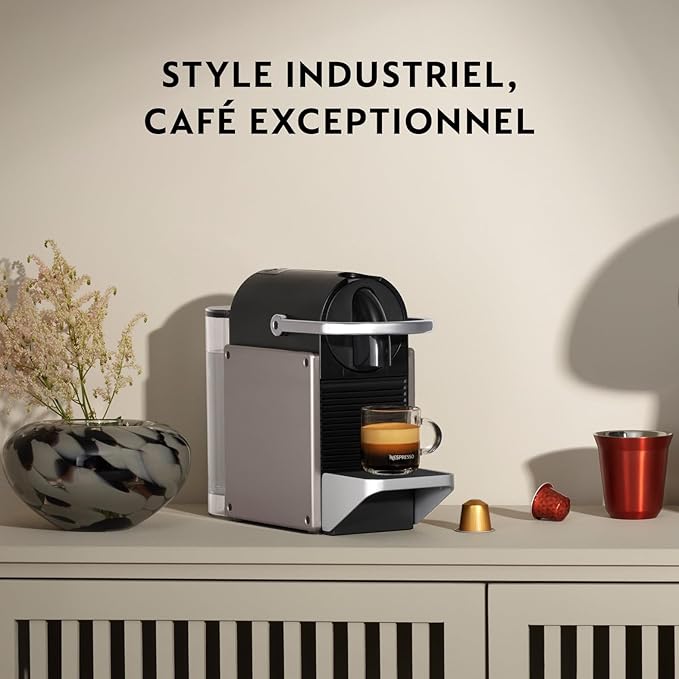 Nespresso Pixie Titane Machine